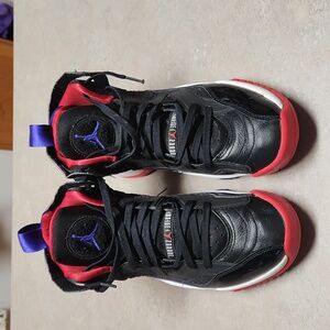 NIKE Air Jordan Jumpnan Two Trey D01925-001